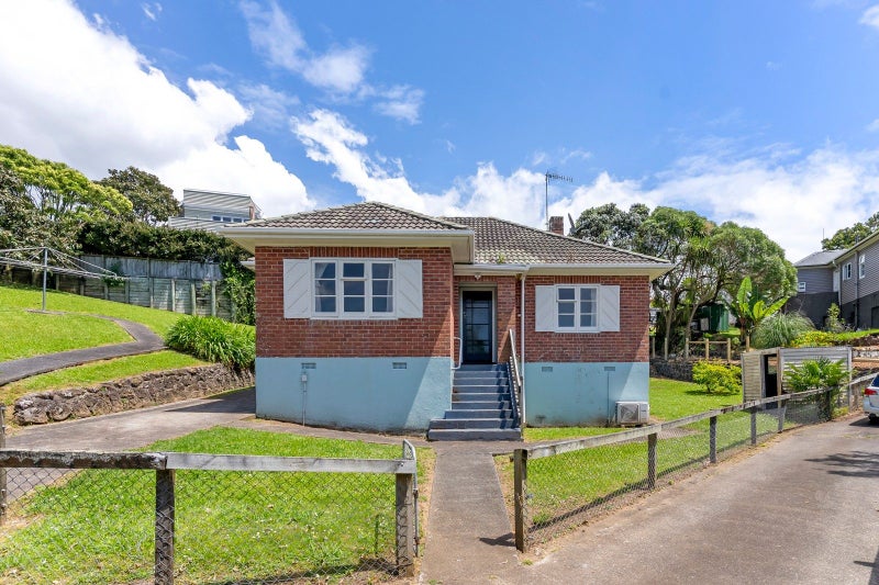 79 Tautari Street, Orakei, Auckland - Carousel 1