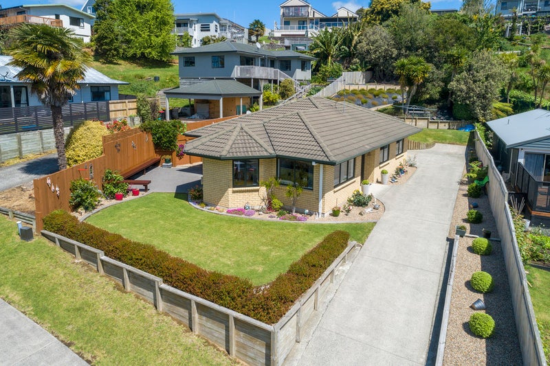 5 Twickenham Court, Bethlehem, Tauranga - Carousel 1