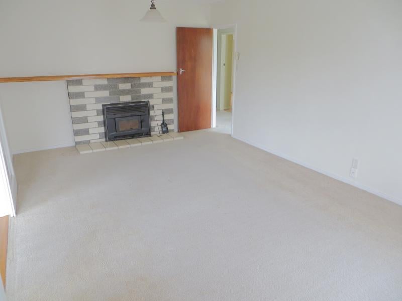 26 Karamea Crescent, Kelvin Grove, Palmerston North - Carousel 2