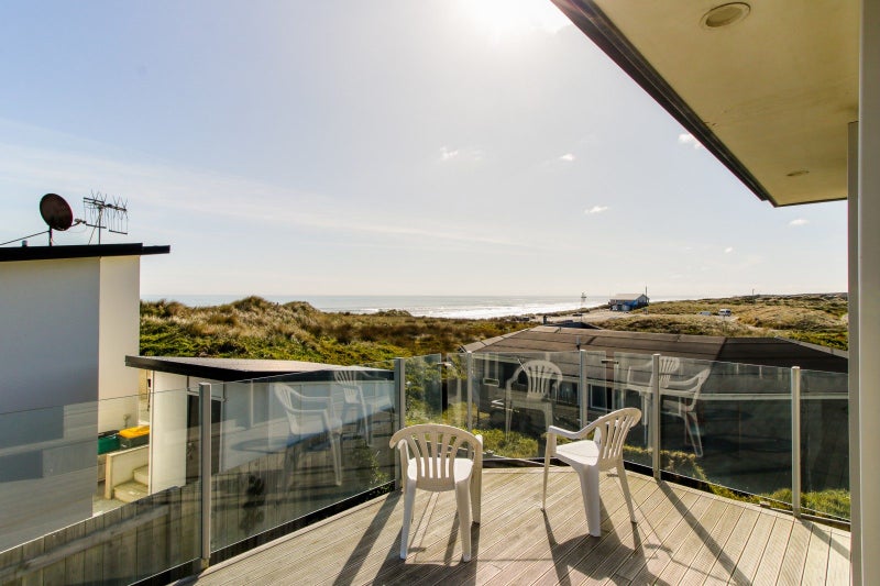 6 Marine Parade South, Foxton Beach, Foxton - Carousel 2