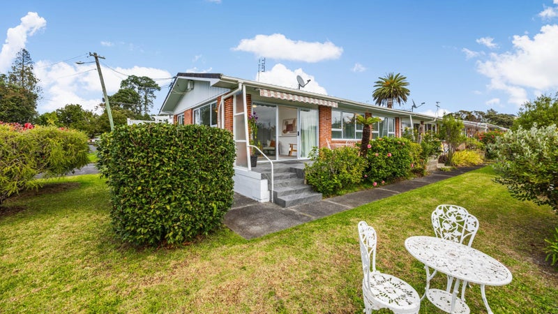 1/54 Sale Street, Howick, Auckland - Carousel 1