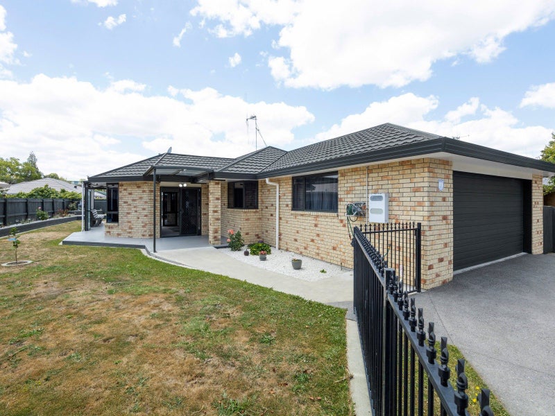 26 Antrim Place, Nawton, Hamilton - Carousel 2