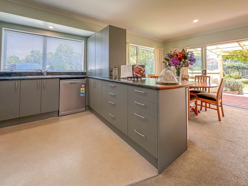 17 Bloomfield Street, Leithfield, Amberley - Carousel 2