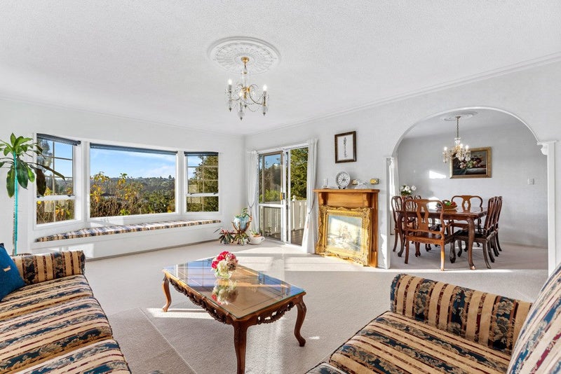 2 Ravenstone Place, Chatswood, Auckland - Carousel 2