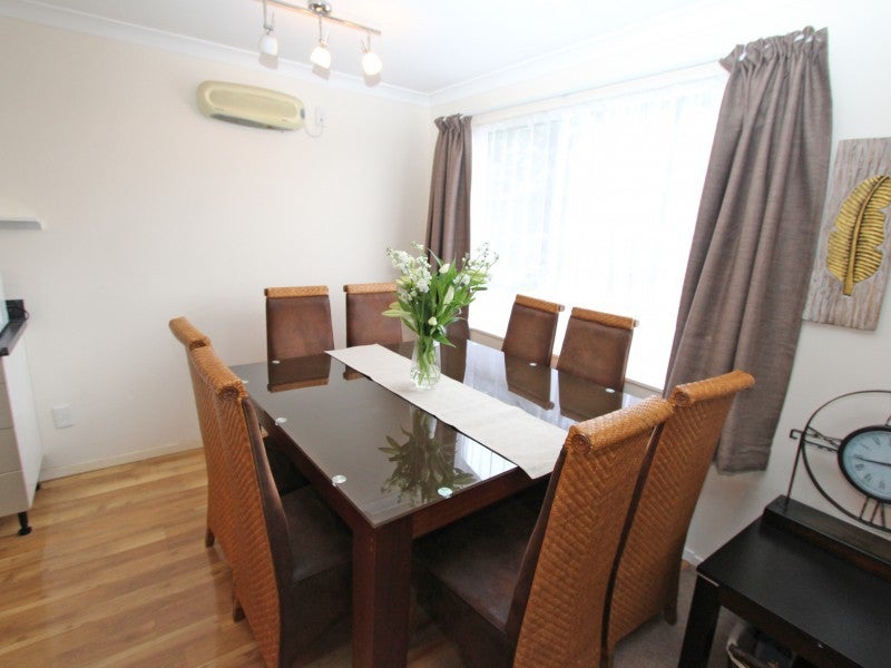 9 Sombrero View, Ascot Park, Porirua - Carousel 2