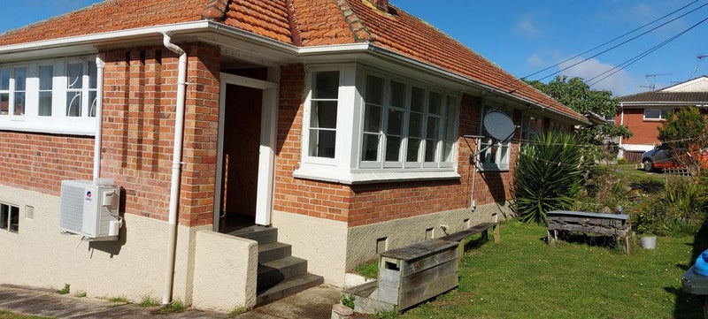 545 Mount Albert Road, Royal Oak, Auckland - Carousel 1