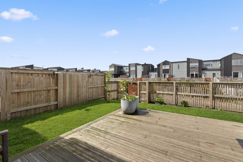 7 Gecko Lane, Hamilton Lake, Hamilton - Carousel 18