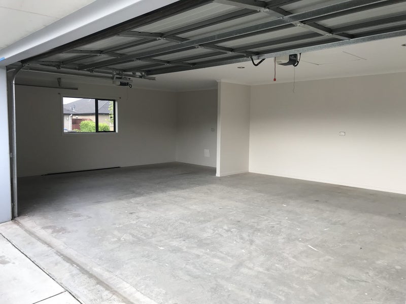 7 Wessex Place, Rototuna North, Hamilton - Carousel 10