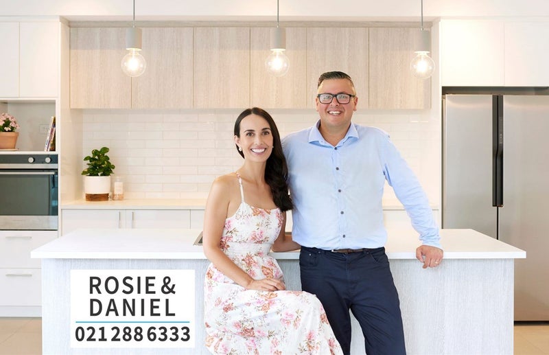 17A Clinton Avenue, Te Atatu Peninsula, Auckland - Carousel 28