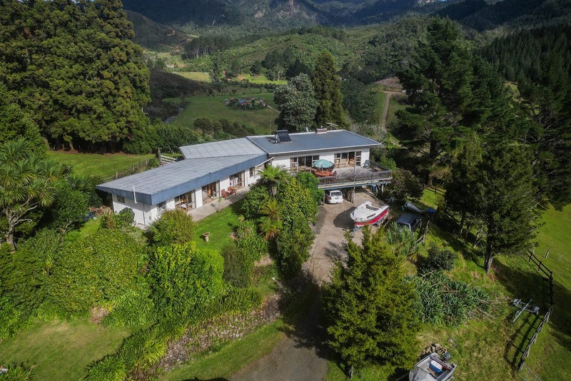555 Mill Creek Road, Kaimarama, Whitianga - Carousel 1