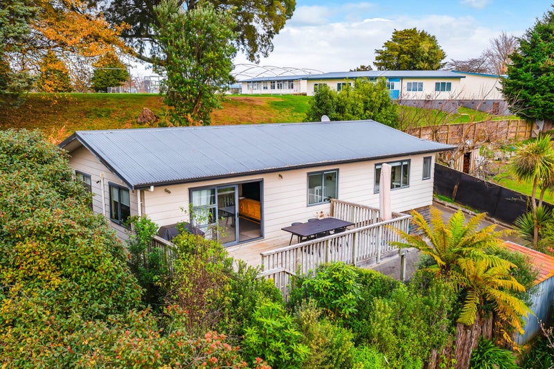 1/27 Tawa Street, Hilltop, Taupō - Carousel 19