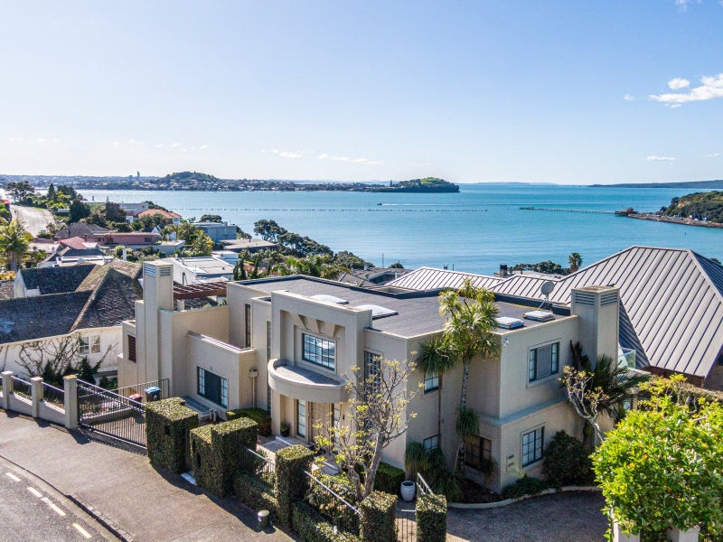 5 Paritai Drive, Orakei, Auckland - Carousel 1