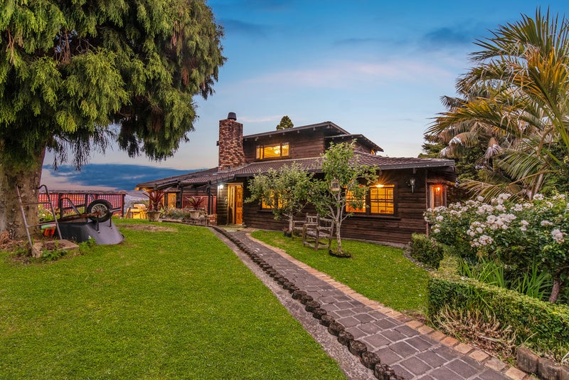 212 Forest Hill Road, Oratia, Auckland - Carousel 1