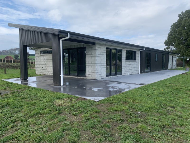 195 Baker Road, Karapiro, Cambridge - Carousel 1