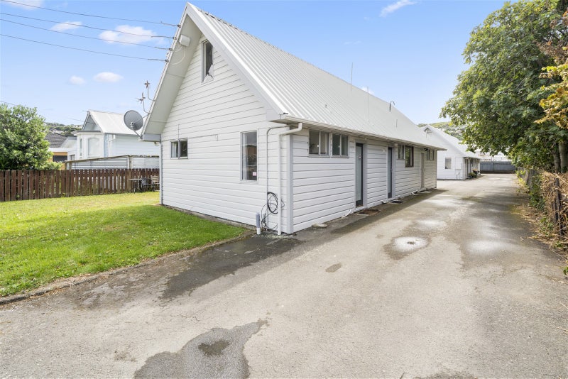 1/17 Udy Street, Petone, Lower Hutt - Carousel 1