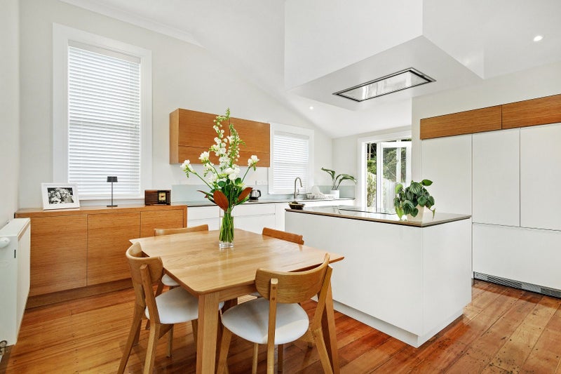 30 Mornington Road, Brooklyn, Wellington - Carousel 1