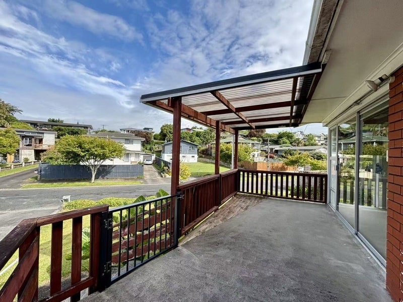 10 Ranui Street, Dinsdale, Hamilton - Carousel 2
