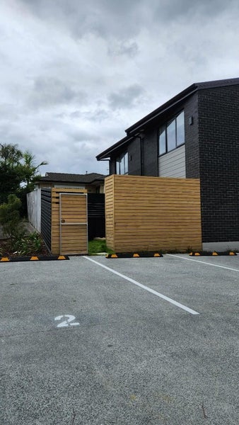 2/19 Roberts Road, Glenfield, Auckland - Carousel 2