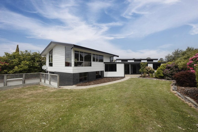 124 Perth Street, Holmes Hill, Oamaru - Carousel 1