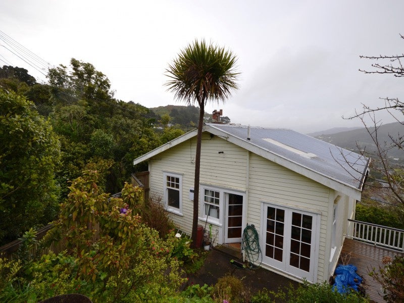 1 Salisbury Garden Court, Wadestown, Wellington - Carousel 1