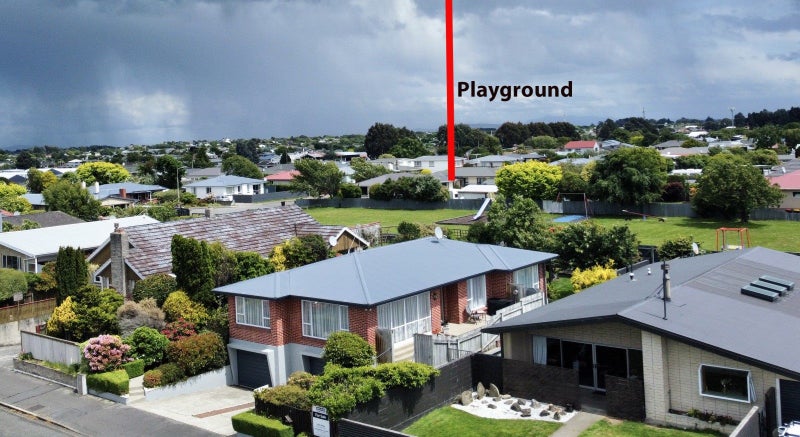 28 Anglesey Street, Hawthorndale, Invercargill - Carousel 21