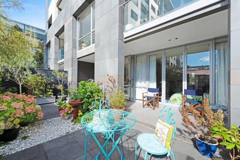 B04/10 Ebor Street, Te Aro, Wellington - Carousel 14