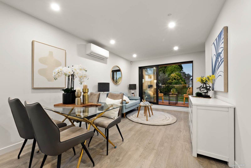 4/13 Crosby Road, West Harbour, Auckland - Carousel 2