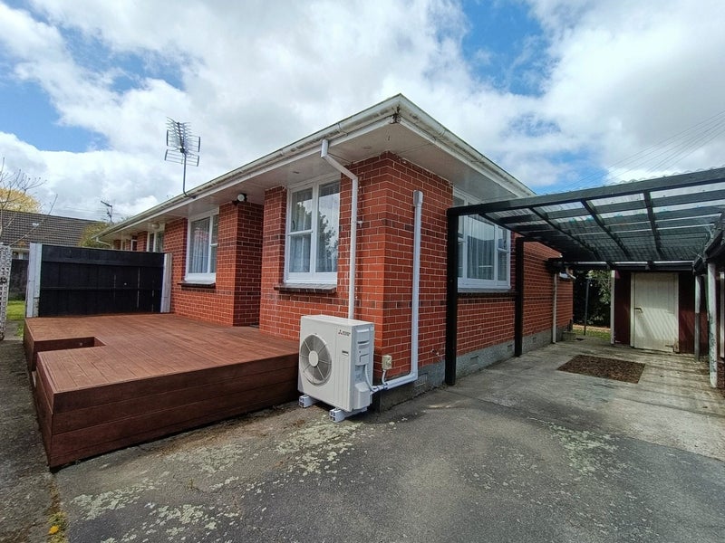 3/11 Sutherland Avenue, Silverstream, Upper Hutt - Carousel 2