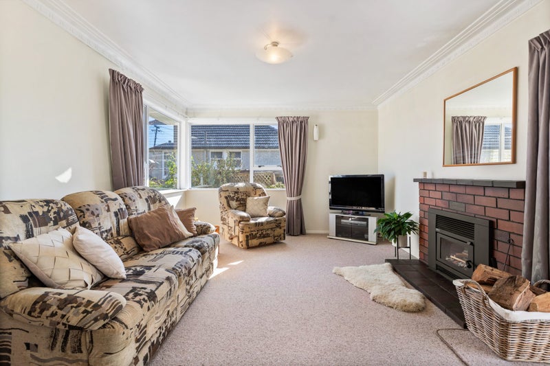 15 Browning Street, Manurewa East, Auckland - Carousel 2
