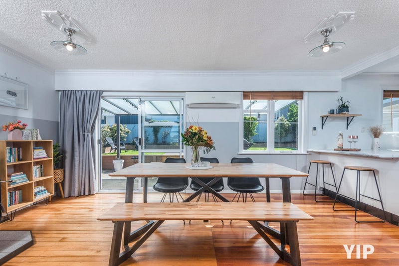 3 Loasby Crescent, Newlands, Wellington - Carousel 2