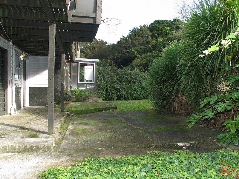 10 Ngahue Crescent, Elsdon, Porirua - Carousel 18