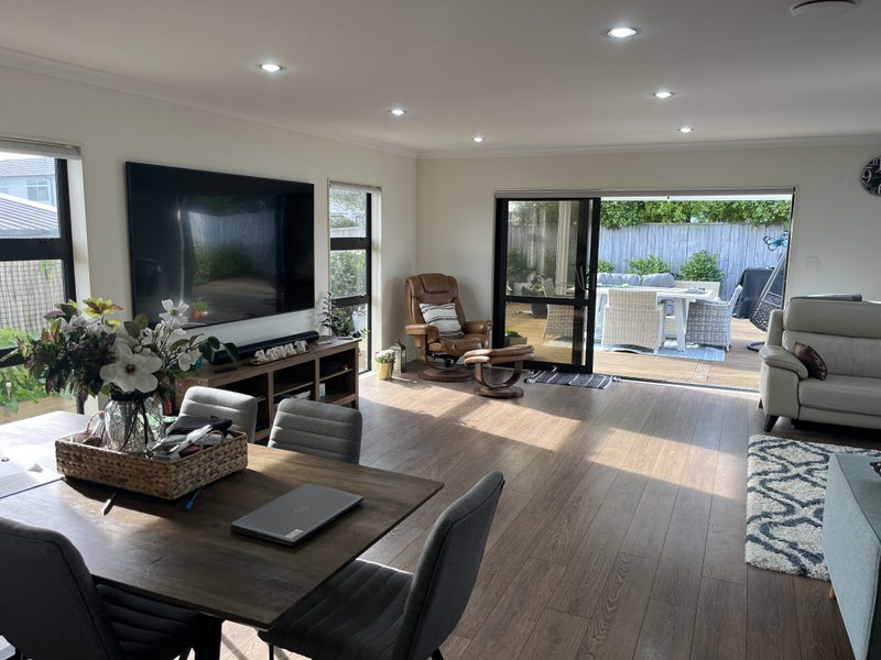 9 Valkyrie Lane, Beachlands, Auckland - Carousel 2