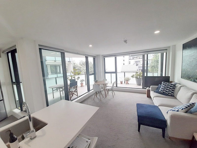 15/8 Basque Road, Eden Terrace, Auckland - Carousel 2