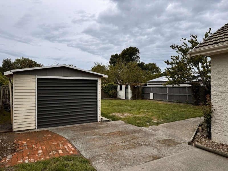 461 Mairehau Road, Parklands, Christchurch - Carousel 21