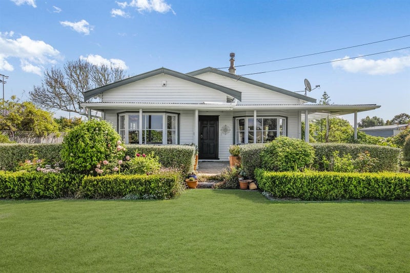 55 Monument Road, Papakura - Carousel 2