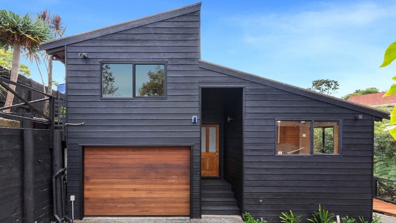 16A Budgen Street, Mount Roskill, Auckland - Carousel 1