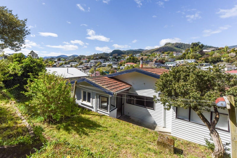 70 Emano Street, Toi Toi, Nelson - Carousel 17
