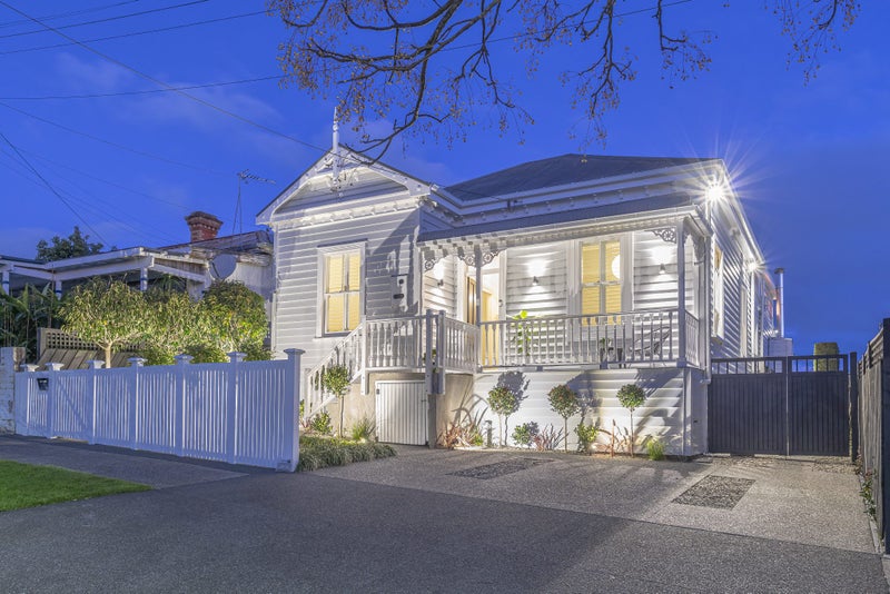 52 First Avenue, Kingsland, Auckland - Carousel 1