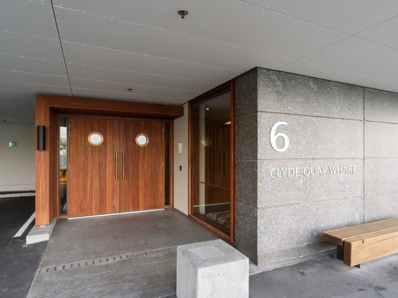 1C/6 Clyde Quay Wharf, Te Aro, Wellington - Carousel 2