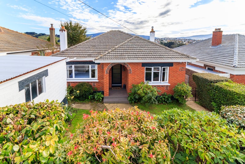 28 Mornington Road, Balaclava, Dunedin - Carousel 2