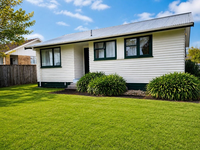 20 Harold Crescent, Fordlands, Rotorua - Carousel 1