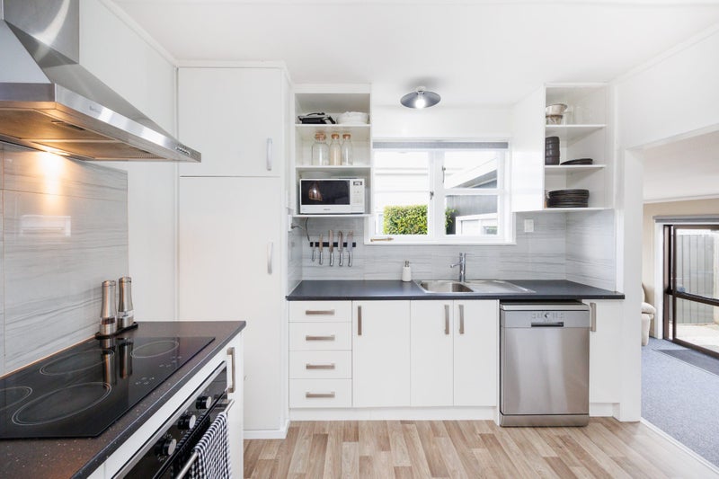 104 Clyde Crescent, Roslyn, Palmerston North - Carousel 2