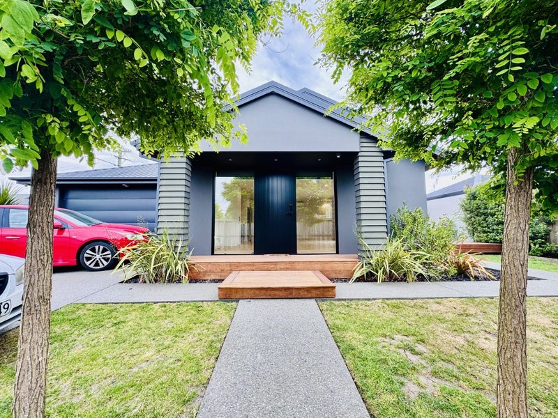 97 McFaddens Road, St Albans, Christchurch - Carousel 1
