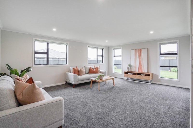 15 Chatham Rise, Seaward Bush, Invercargill - Carousel 2