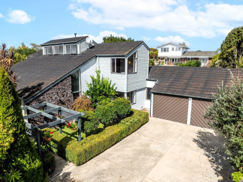 9 Wilfred Street, St Andrews, Hamilton - Carousel 1