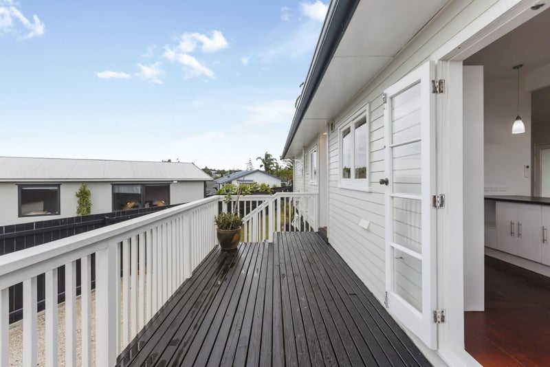 49 Fairclough Road, Beach Haven, Auckland - Carousel 2