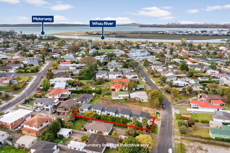 20B Coniston Avenue, Te Atatu South, Auckland - Carousel 2