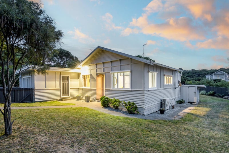 3 Onepu Road, Pukerua Bay, Porirua - Carousel 1