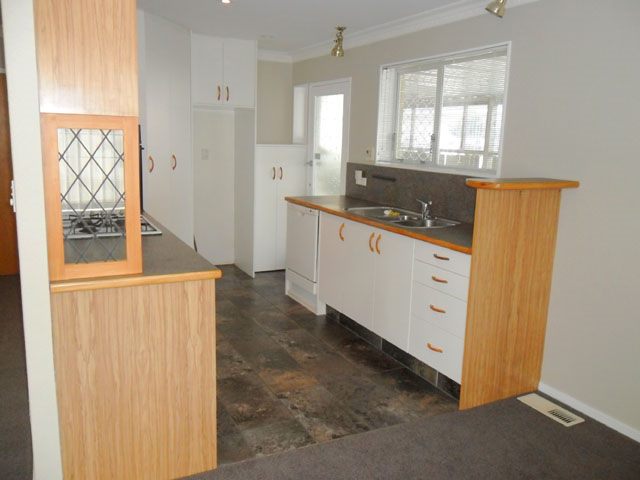 1/40 Darlington Road, Miramar, Wellington - Carousel 2
