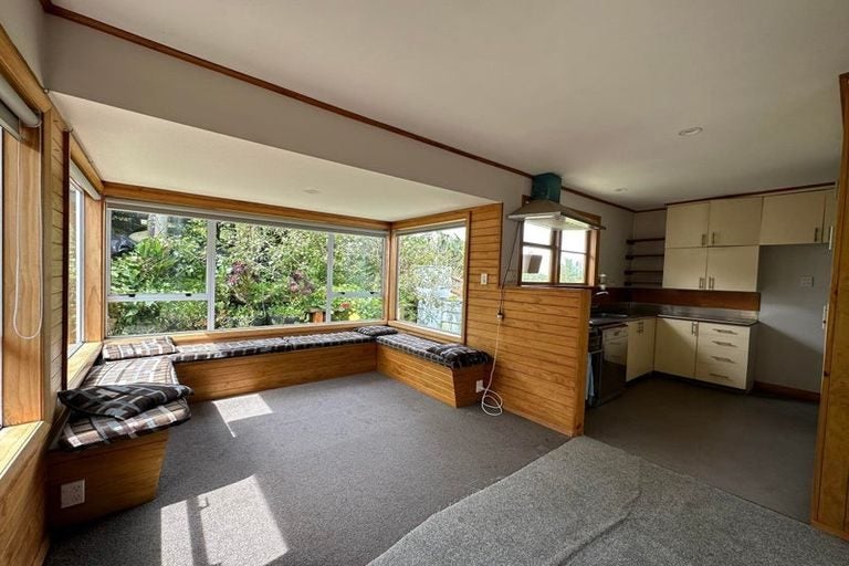 55 Salford Street, Newlands, Wellington - Carousel 2